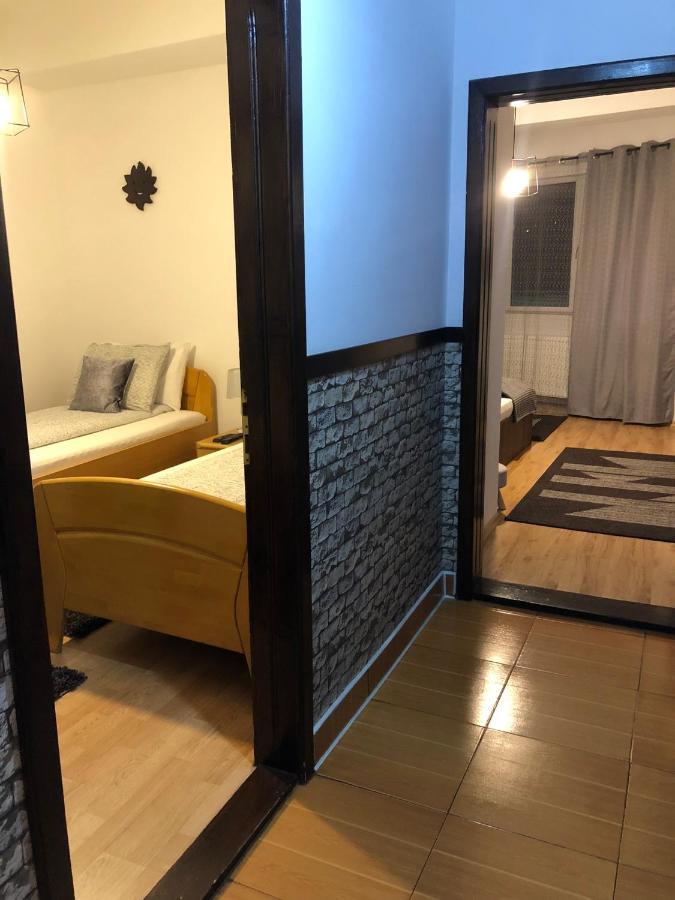 Apartament Basak 2 Leilighet Deva Eksteriør bilde