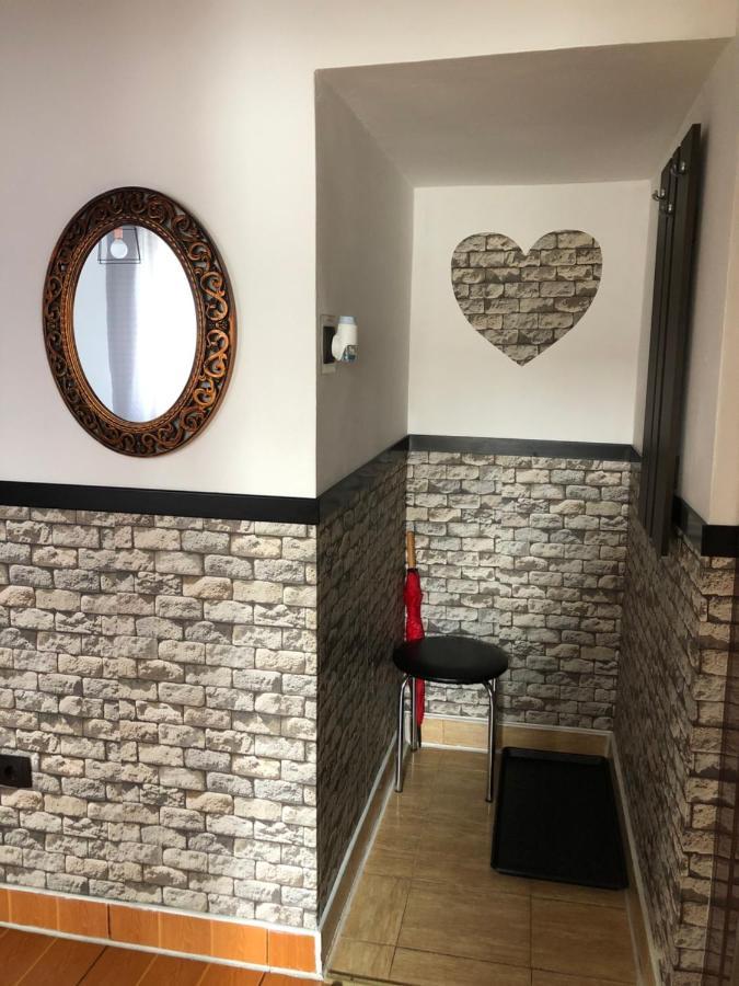 Apartament Basak 2 Leilighet Deva Eksteriør bilde