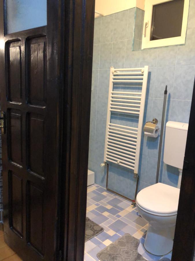 Apartament Basak 2 Leilighet Deva Eksteriør bilde