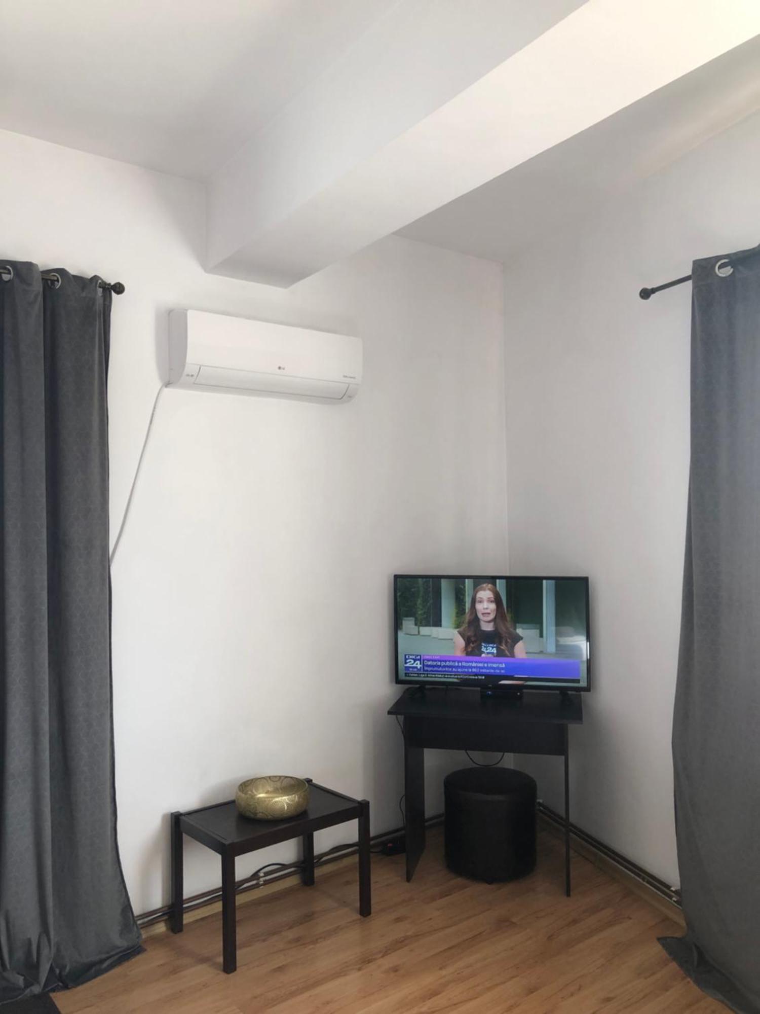 Apartament Basak 2 Leilighet Deva Eksteriør bilde